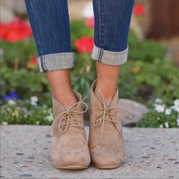 Toms Shoes - Kala Wedge Bootie TOMS Desert Suede Nude Taupe